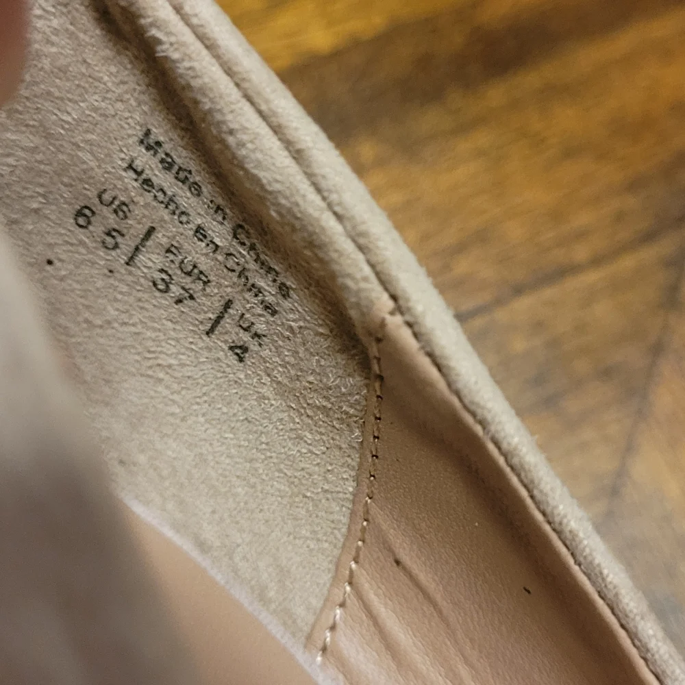 Call it spring suede pump - Picture 9 of 9